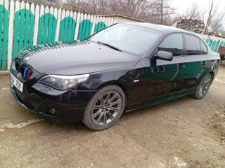 BMW 5 Series foto 5