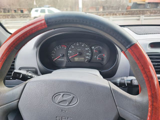 Hyundai Accent фото 8
