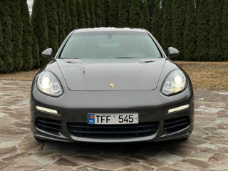 Porsche Panamera foto 3