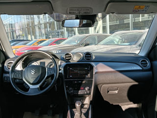 Suzuki Vitara foto 15