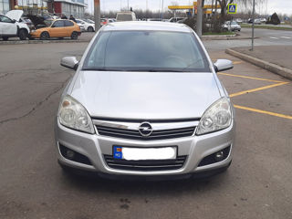 Opel Astra foto 8