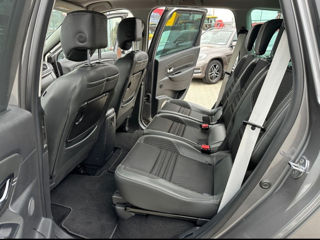 Renault Grand Scenic foto 8