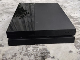 Playstation 4 500gb foto 2