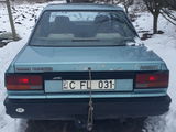 Nissan Bluebird foto 2