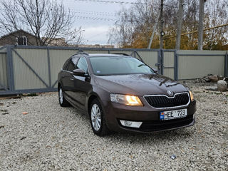 Skoda Octavia foto 3