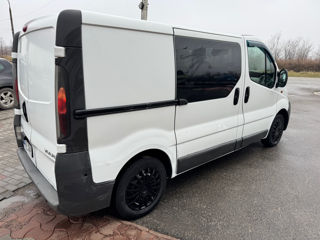 Opel Vivaro foto 4