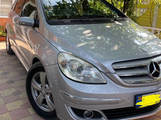 Mercedes B-Class