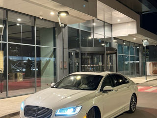 Lincoln MKZ, 2017