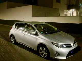 Toyota Auris foto 3