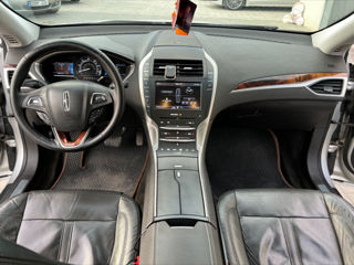 Lincoln MKZ foto 4