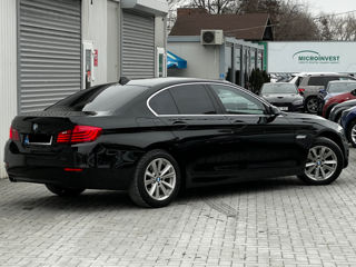 BMW 5 Series foto 3