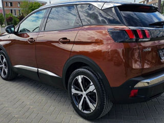 Peugeot 3008 foto 2