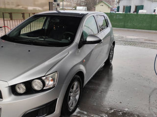 Chevrolet Aveo foto 8