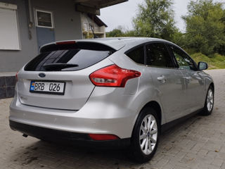 Ford Focus foto 3