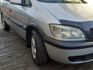 Opel Zafira foto 5