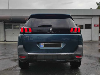 Peugeot 5008 foto 2