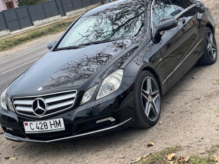 Mercedes E-Class