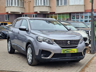 Peugeot 5008 foto 3