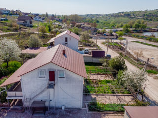 Vînd casă în mun.Hincești foto 5