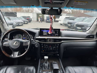 Lexus LX Series foto 9