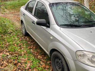 Chevrolet Aveo foto 4