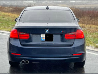 BMW 3 Series foto 2