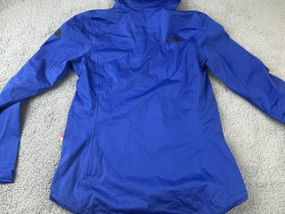 Куртка женская The North Face оригинал из США, размер  М. ( маломерит больше похожа на S, полу обхва фото 2