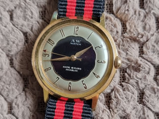 Продам часы A.W. watch