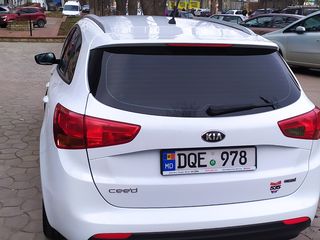 KIA Ceed Sw foto 8