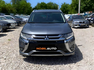 Mitsubishi Outlander foto 3