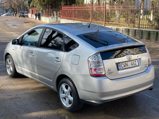 Toyota Prius foto 4