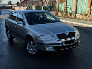 Skoda Octavia foto 2