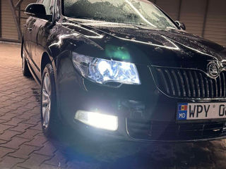 Skoda Superb foto 4