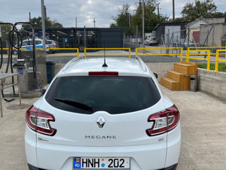 Renault Megane foto 2