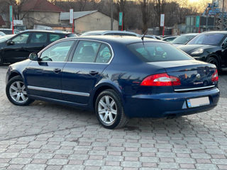 Skoda Superb foto 4