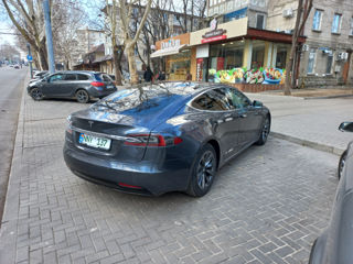 Tesla Model S foto 10