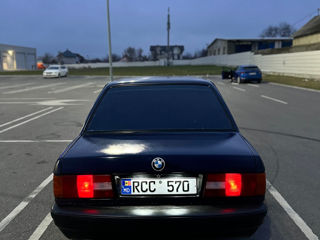 BMW 3 Series foto 2