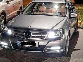 Mercedes C Class foto 3