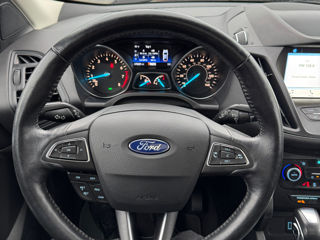 Ford Escape foto 7