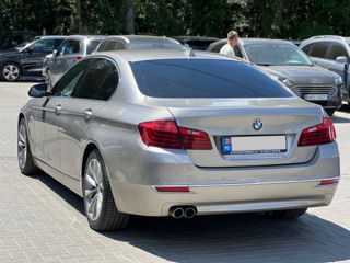 BMW 5 Series foto 5