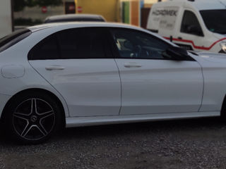 Mercedes C-Class foto 5