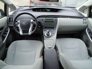 Toyota Prius foto 6
