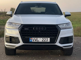 Audi Q7 foto 2