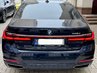 BMW 7 Series foto 5