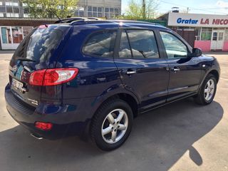 Hyundai Santa FE foto 1