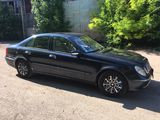 Mercedes E Class foto 2