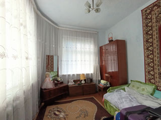 Casă de vânzare în orașul Drochia – zonă liniștită, perfectă pentru o familie! foto 12