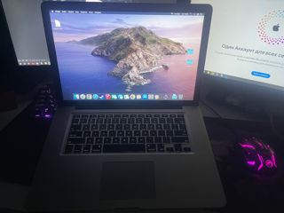 MacBook Pro 15 foto 3