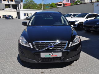 Volvo XC60 foto 2