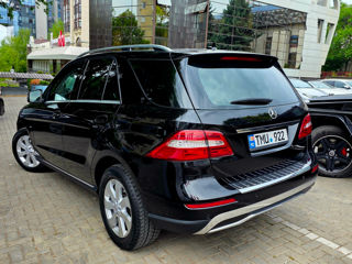 Mercedes M-Class фото 1